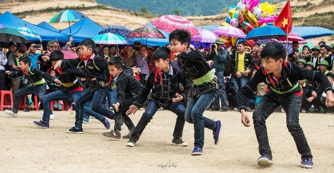 Lễ hội múa sư tử mèo tại Lạng Sơn.