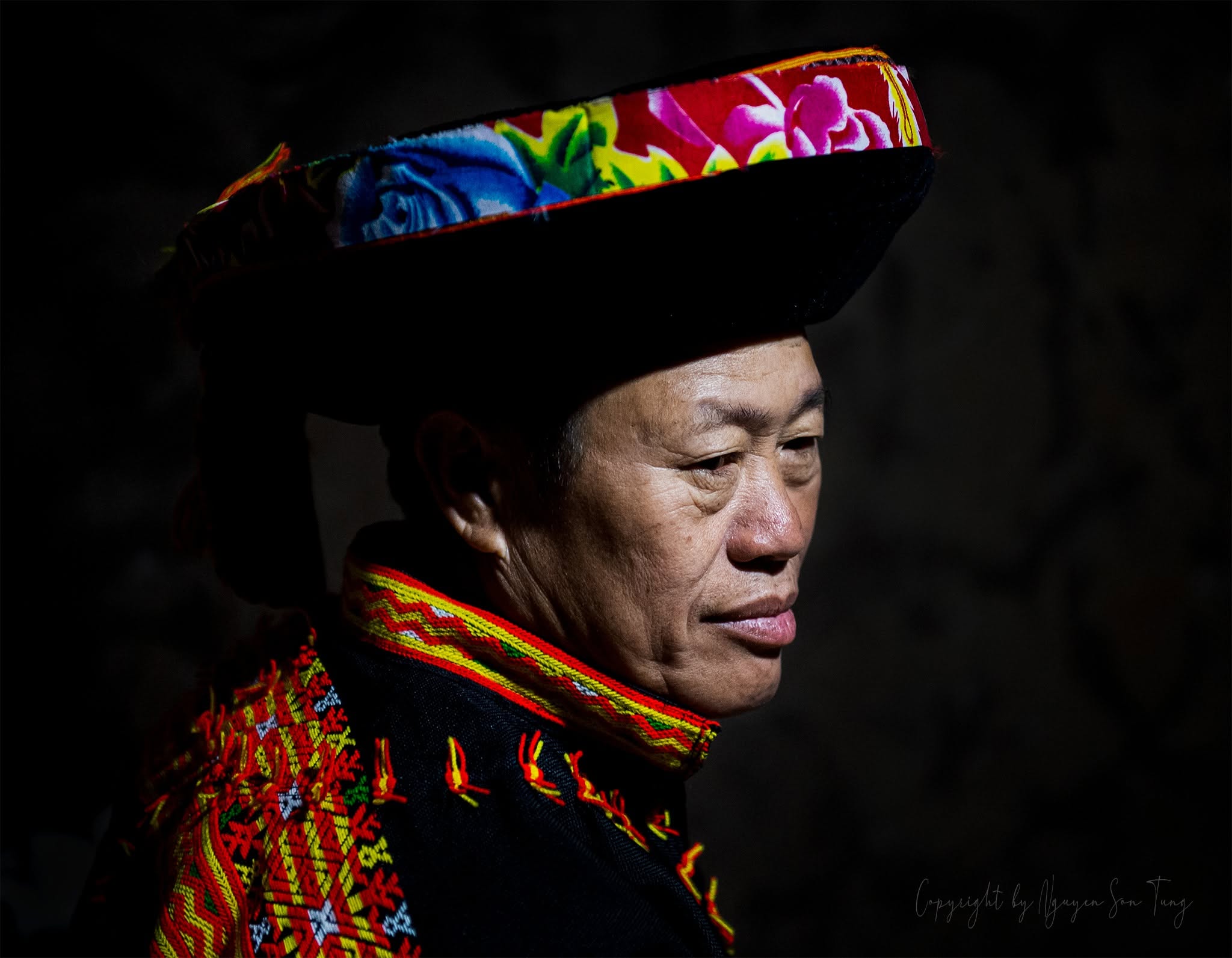 Chân dung người đàn ông lớn tuổi
